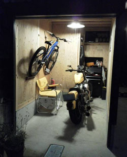 我が家のバイクガレージ